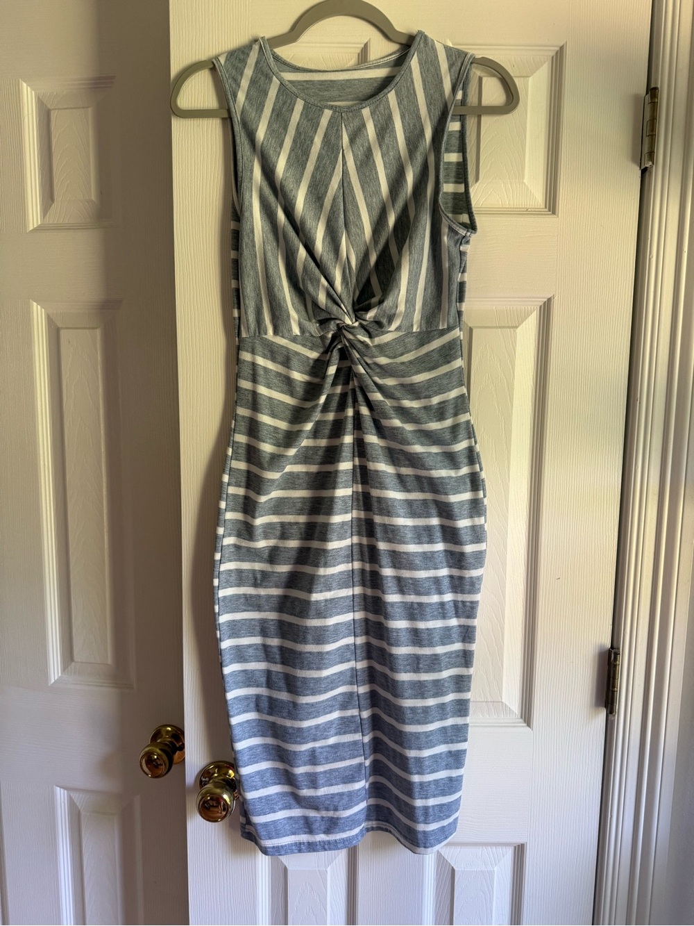 Lot of 4 Dresses - Size Small